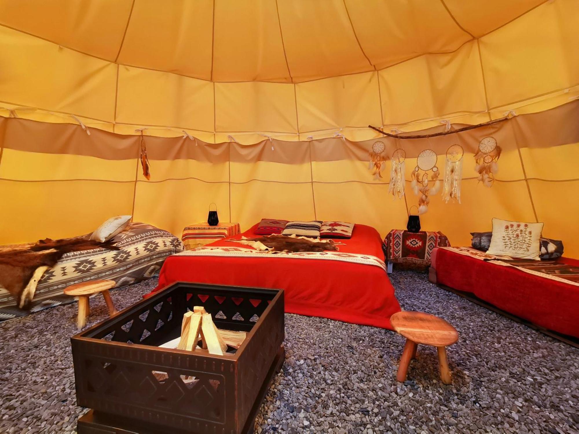 فندق Teepee Camp Lounky Chodouny المظهر الخارجي الصورة