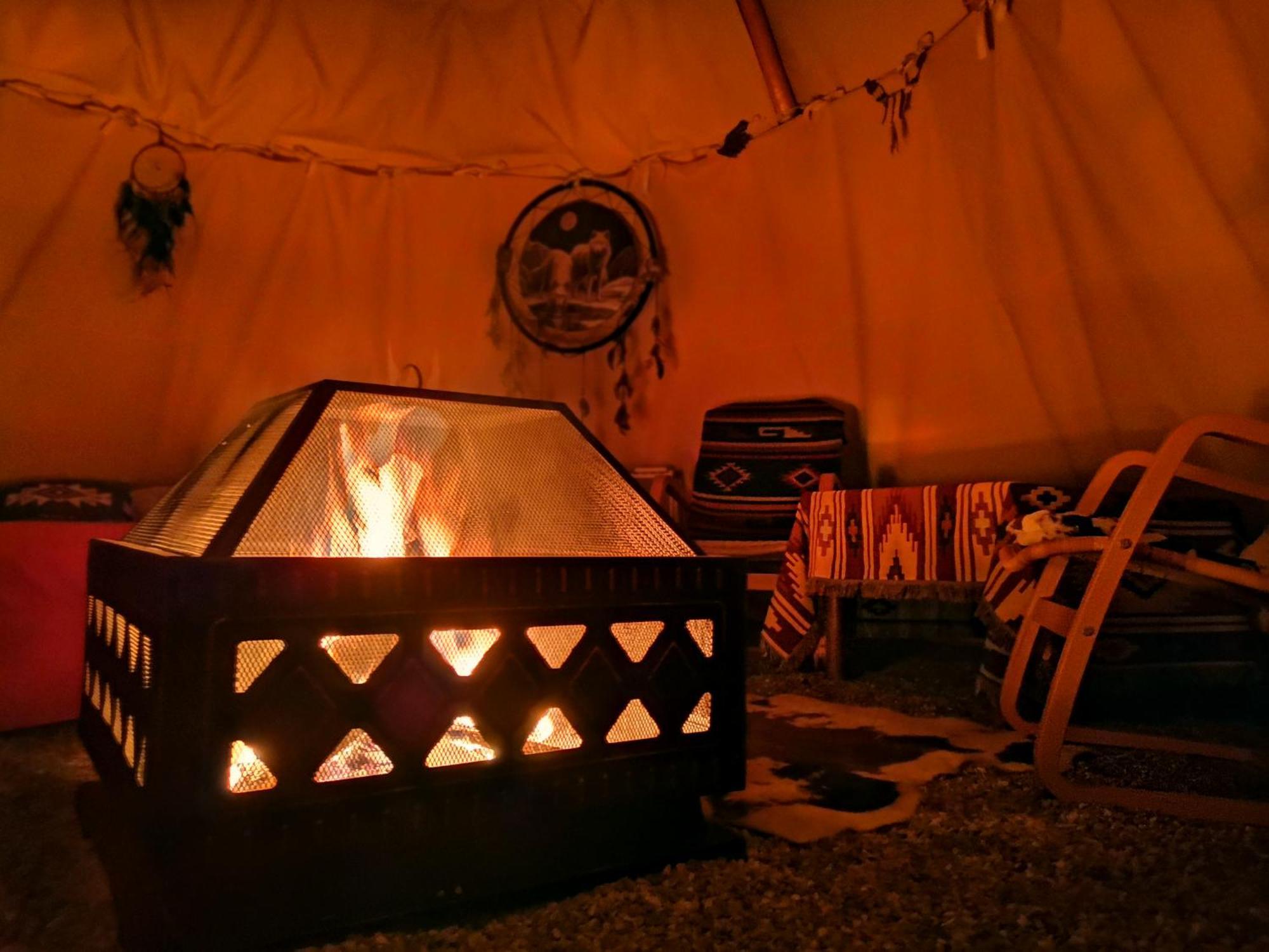 فندق Teepee Camp Lounky Chodouny المظهر الخارجي الصورة